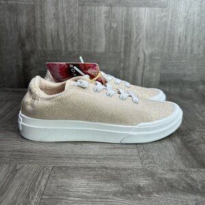Roxy RG Rae Youth Girls size 13 Gold Shimmer Shoes